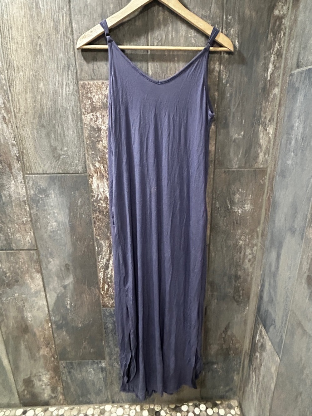 Sleeveless V-Neck Maxi Dress in Purple with Side Slit - Picture 7 of 10